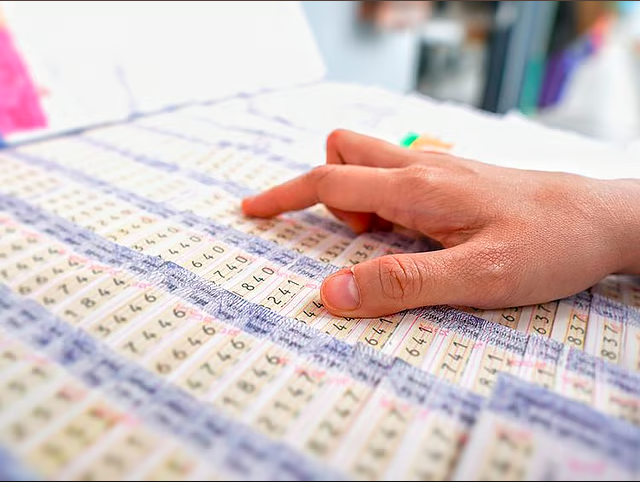 Chinese Man Wins $1.4M Lottery but Spends It on Live-Streamer, Prompting Wife to File for Divorce